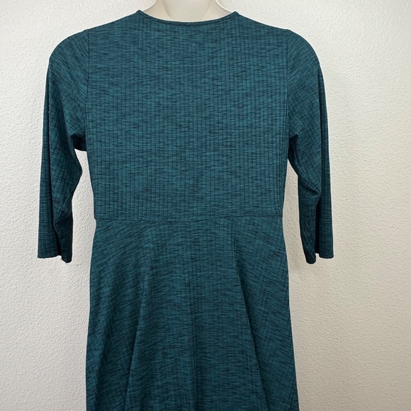 ✨ Torrid Womens Green Ribbed Knit Surplice Wrap Midi Casual Dress Sz. 1 1X 14 16 - Picture 14 of 14